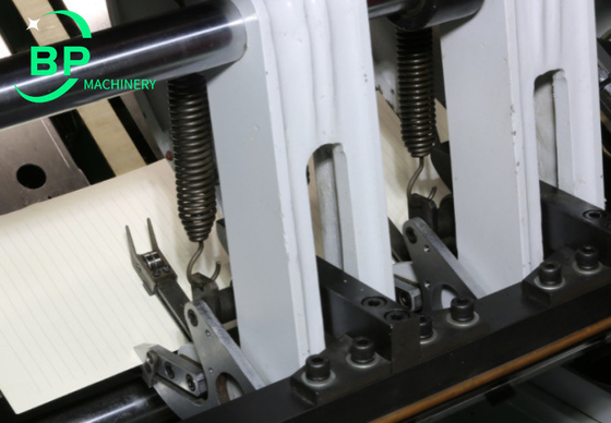 Machine de brochage des livres automatique de fil BP 180/46 avec 180 à grande vitesse et longueur maximum de 460mm